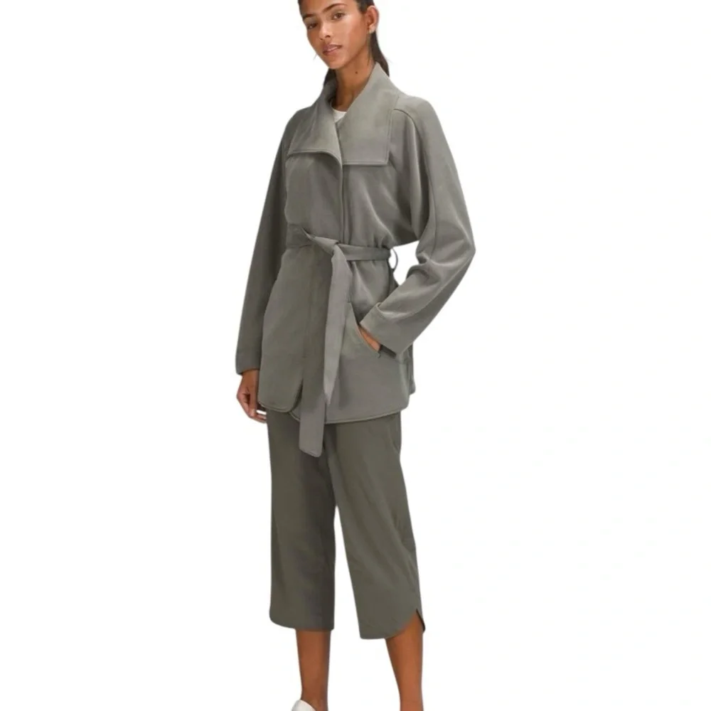 Lululemon Softstreme Belted Wrap Jacket Grey Sage XS/S - Picture 5 of 16